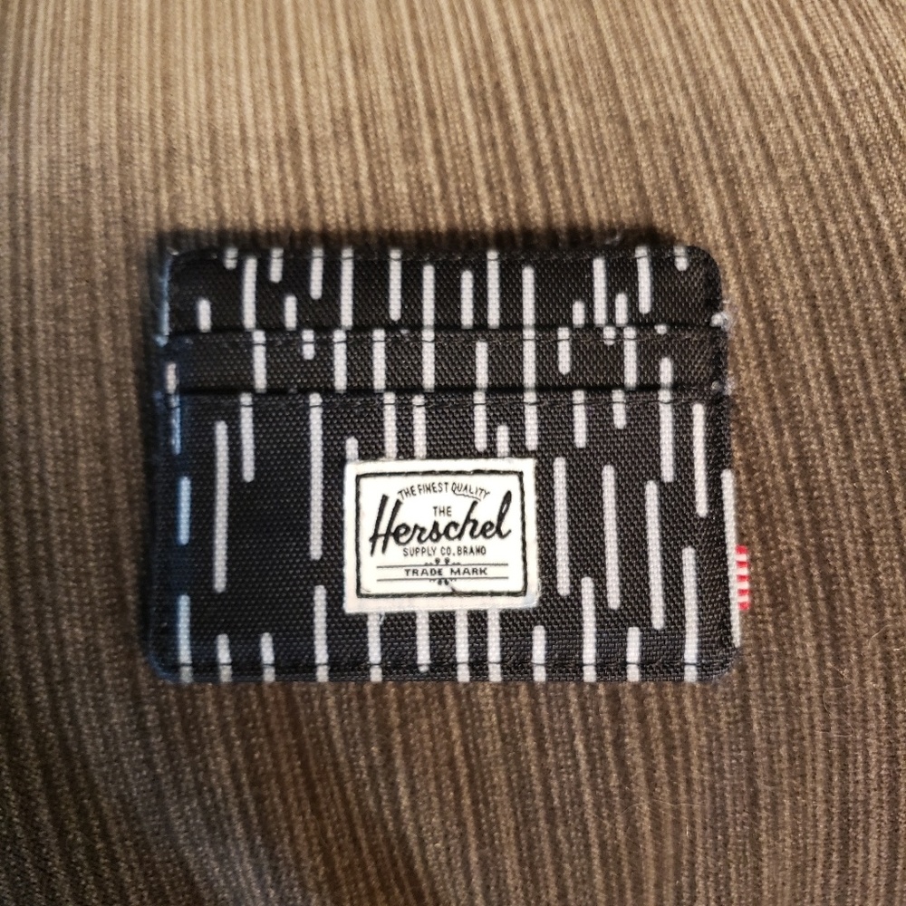Herschel black & white card holder -EUC